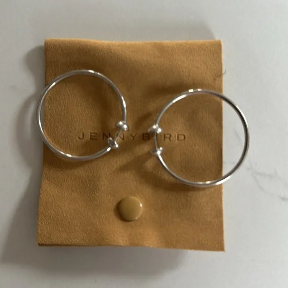 NWOT-JENNY BIRD Icon Hoop Earrings - Medium - Picture 4 of 10